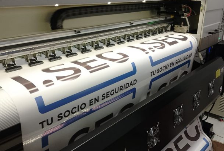 Vinilos y Adhesivos Personalizados